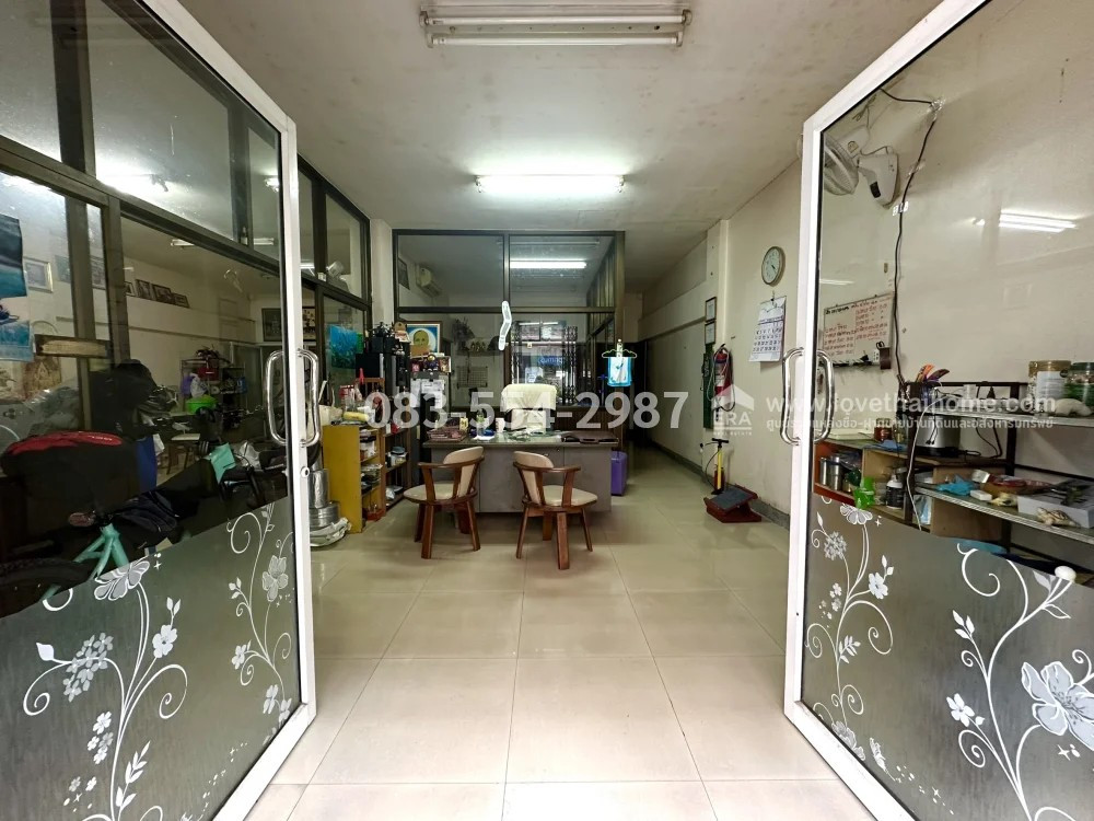 ขายอาคารพาณิชย์4.5ชั้น รามคำแหง184 หมู่บ้านโชคชัยปัญจทรัพย์ มีนบุรี 2 คูหา 37 ตร.วา ราคา 9.5 ล้าน ใกล้ MRT เคหะรามคำแหง ตกแต่งชั้น2 ทำเลดี น้ำไม่ท่วม เหมาะทำโฮมออฟฟิต-อยู่อาศัย และเปิดร้านขายของออนไลน์คุ้มค่า – รูปที่ 3