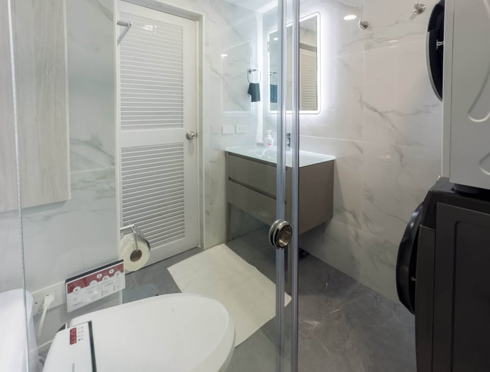  1,164 ห้องมุมรีโนเวทใหม่พร้อมวิวเมืองแบบพาโนรามา – 2 ห้องนอน ที่ Sukhumvit Suite (สุขุมวิท สวีท) ซอยสุขุมวิท 13 | ใกล้ BTS นานา และโรงเรียนนานาชาติ NIST