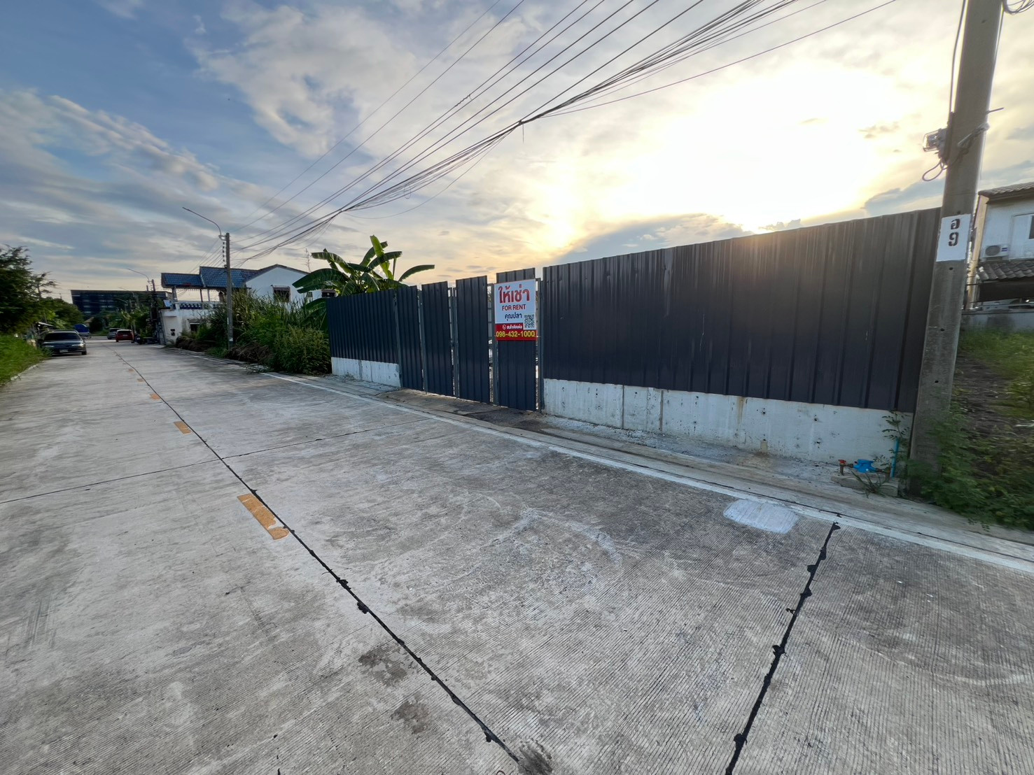 Land for rent, already filled, 60 sq m., Soi Wat Lat Pla Duk. Than Thong Village 2, Bang Yai, Nonthaburi Land for rent, already filled, 60 sq m., Soi Wat Lat Pla Duk. Than Thong Village 2, Bang Yai, Nonthaburi