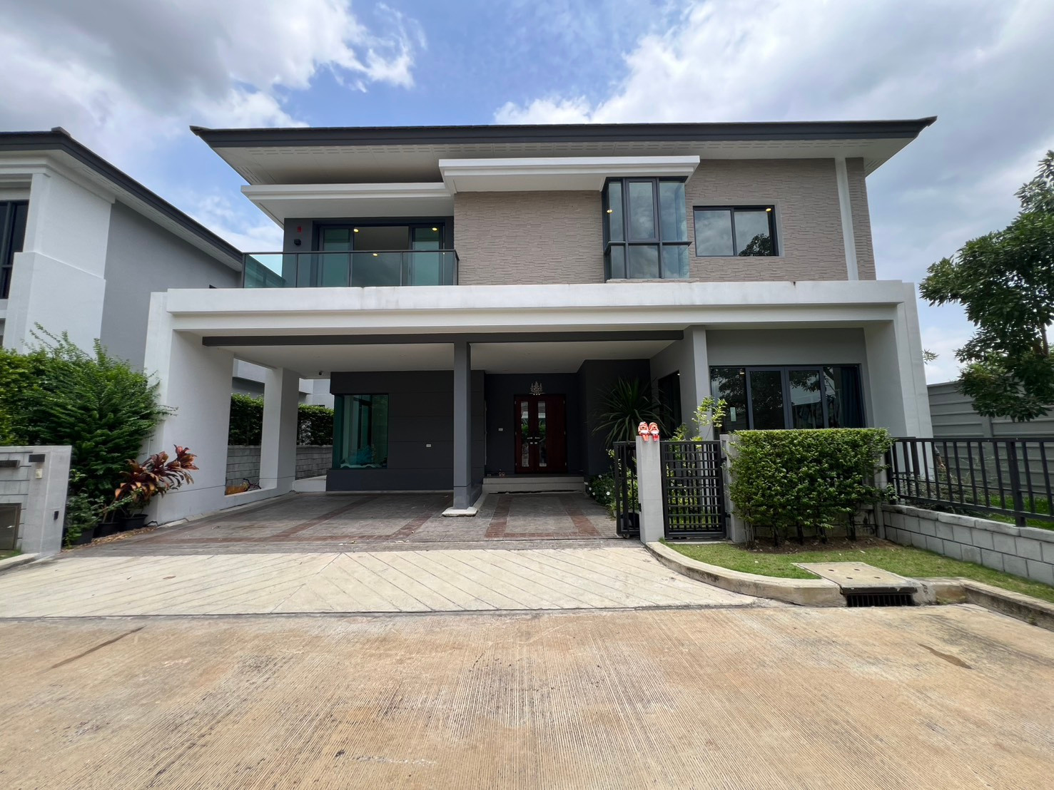 🏡 Single house for sale, The City Rama 9–Ramkhamhaeng, brand new.