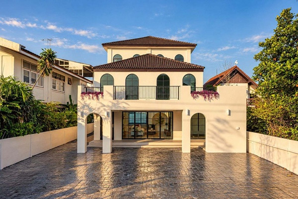 H005 ขาย บ้านเดี่ยว หมู่บ้าน คาซ่า อะมาลฟี่ รัชดาภิเษก 64 Casa Amalfi Ratchadaphisek 64  #บ้านเดี่ยวซอยรัชดาภิเษก64 #บ้านรีโนเวทใหม่ #บ้านเดี่ยวถนนรัชดาภิเษก 