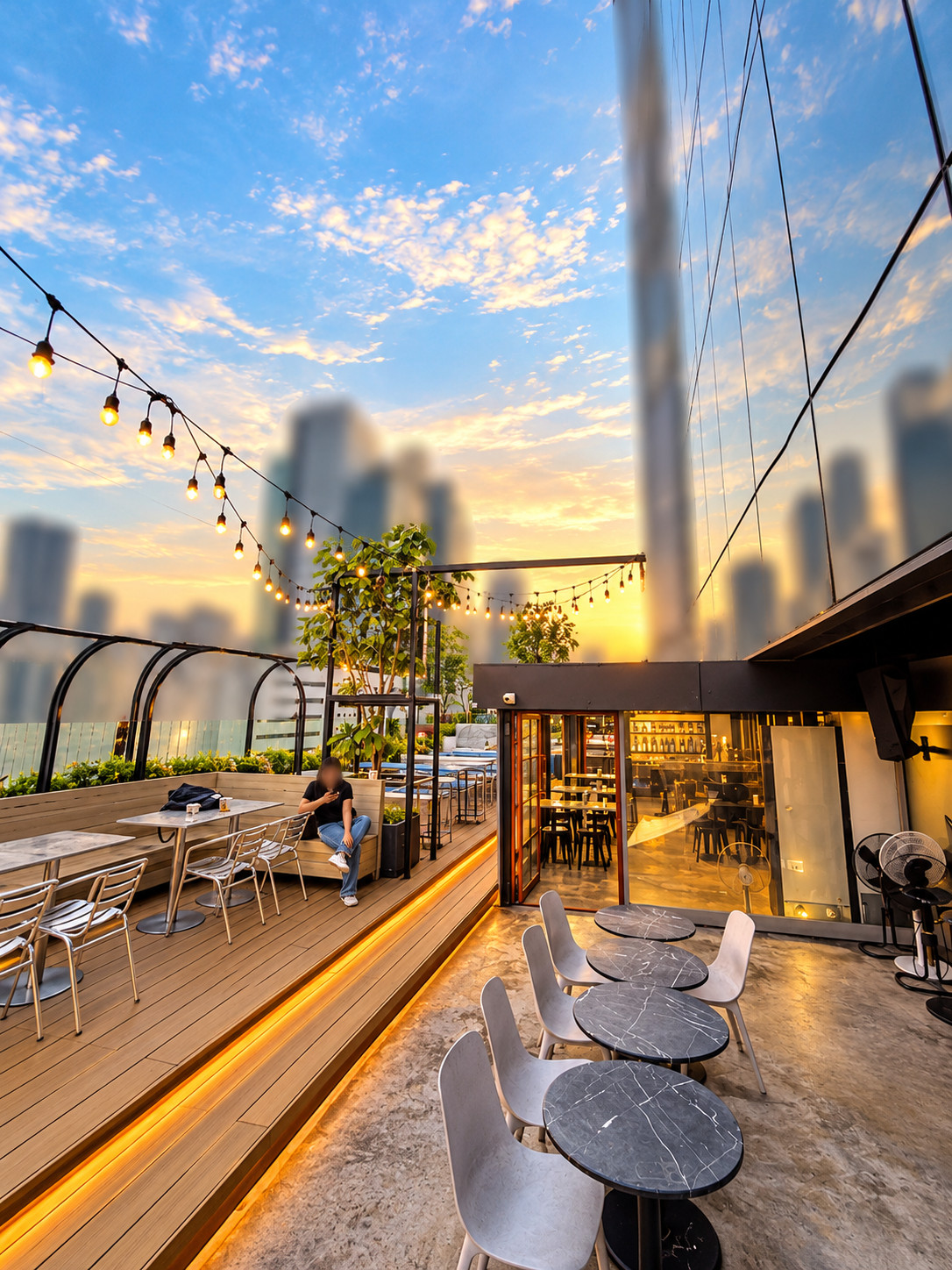 เซ้งกิจการ Rooftop Bar ย่านสีลม เดิน 5 นาทีถึง BTS ศาลาแดง