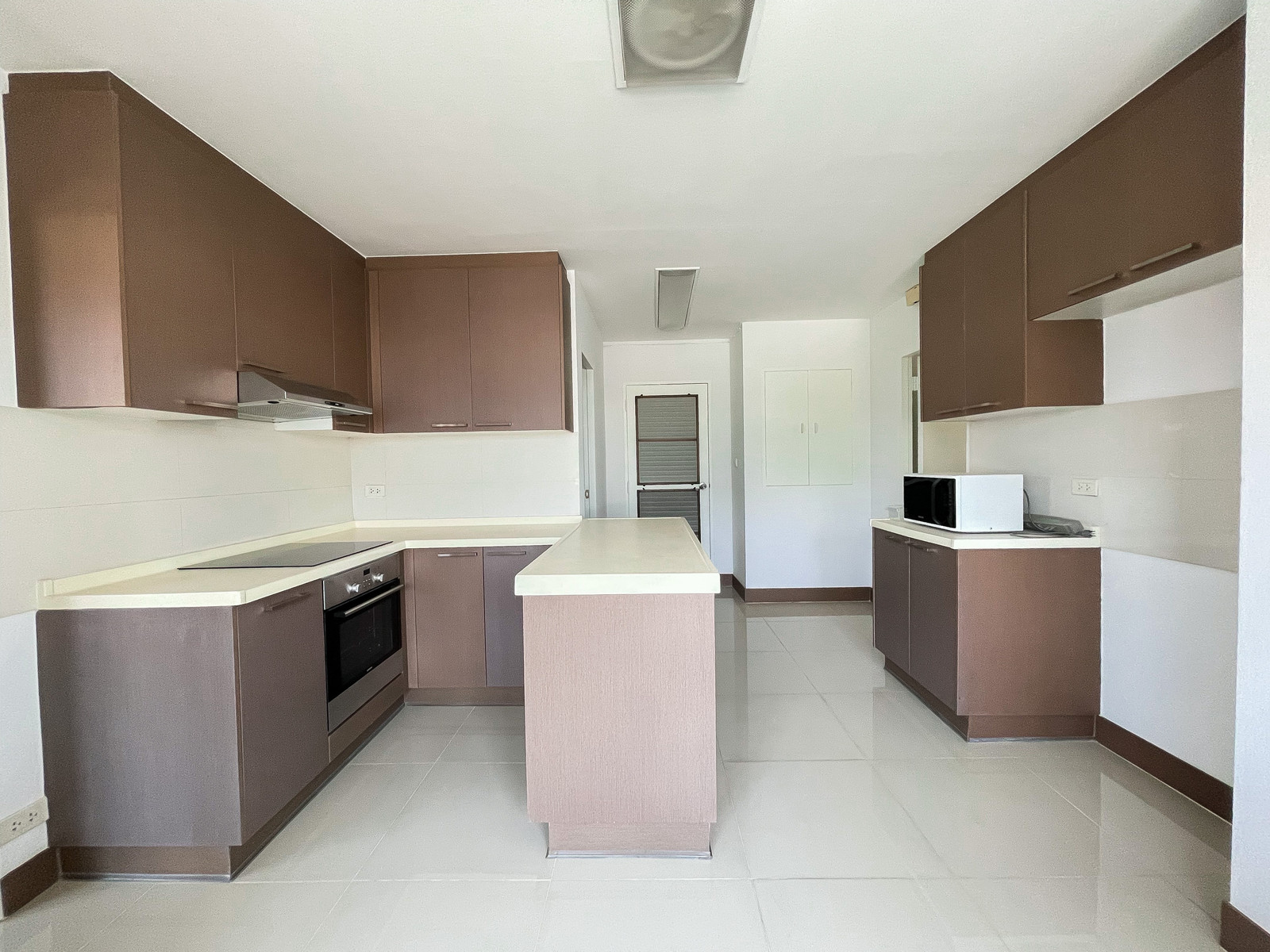 Anna Villa Apartment for Rent ให้เช่าอพาร์ตเมนต์ทั้งชั้น | สุขุมวิท 40 – รูปที่ 2