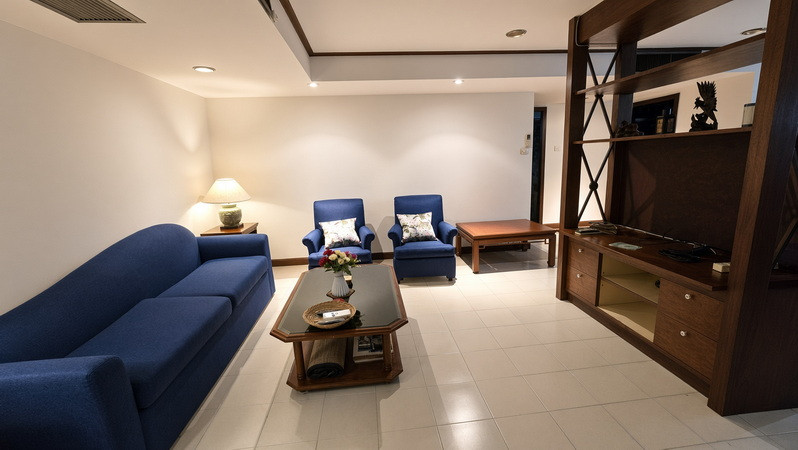 Condo for rent, size 139 sqm., 2 bedrooms, in Ekkamai Area Condo for rent, size 139 sqm., 2 bedrooms, in Ekkamai Area