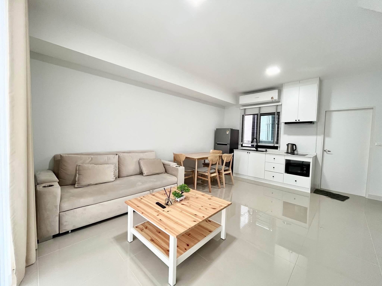 邦纳联排别墅出租 Pleno Sukhumvit-Bangna 2 🏡