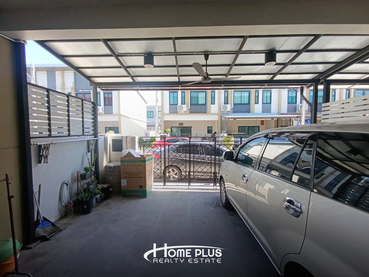 🏡 ขายทาวน์โฮมหลังริม หมู่บ้านนิวยอร์ก รังสิต คลอง 4 พร้อมผู้เช่า ทำเลศักยภาพ ใกล้ฟิวเจอร์พาร์ค – รูปที่ 3