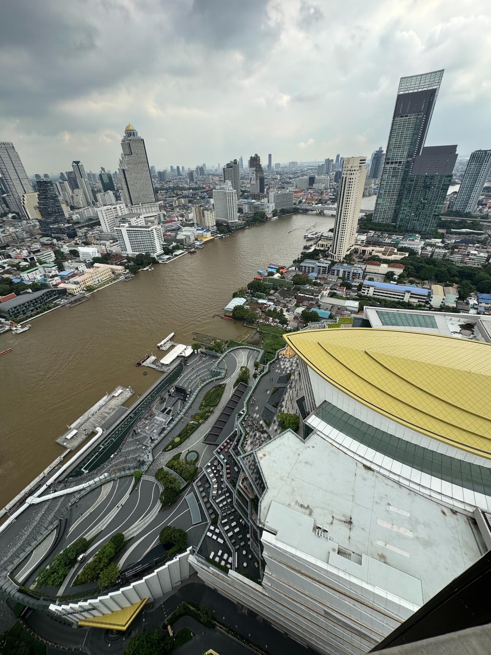 Luxury condo for sale Magnolias Waterfront Residences @ ICONSIAM Luxury condo for sale Magnolias Waterfront Residences @ ICONSIAM