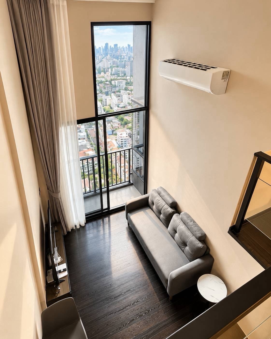 For Rent • Park Origin Thonglor • 36th Floor | 42 sq.m. | 2 Beds 1 Bath | Tel./Line 0889797878 For Rent • Park Origin Thonglor • 36th Floor | 42 sq.m. | 2 Beds 1 Bath | Tel./Line 0889797878