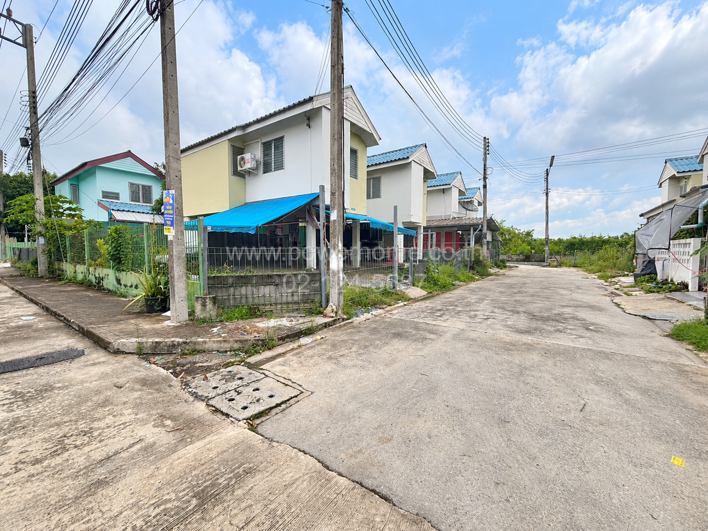 บ้านเอื้ออาทร 2ชั้น คลอง 10/3 หลังมุมนอก ทำเลดี ใกล้โรงพยาบาลหนองเสือ – รูปที่ 3