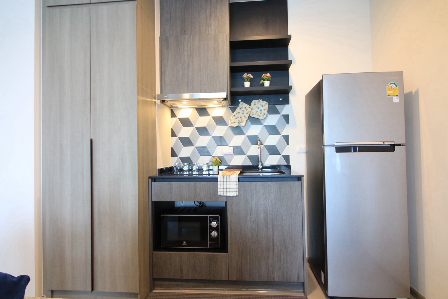 ให้เช่าคอนโด The Base Phetchaburi-Thonglor ชั้น 8 ใกล้ทองหล่อ 400 ม. ราคา 15,000 บาท/เดือน – รูปที่ 4