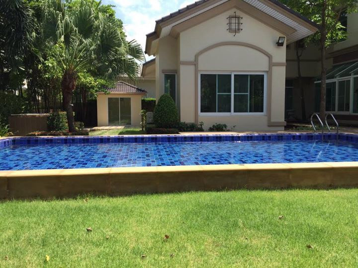 For sale/rent luxury mansion with private swimming pool Q.House Avenue Ratchaphruek-Rama 5 For sale/rent luxury mansion with private swimming pool Q.House Avenue Ratchaphruek-Rama 5