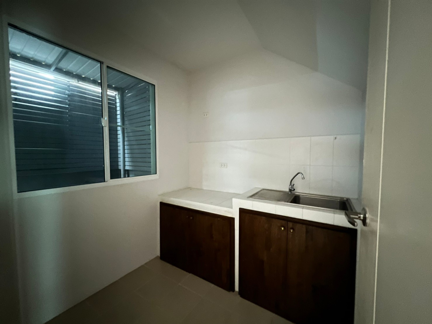 ขายทาวน์โฮม บ้านกลางเมือง (รัชดา-วงศ์สว่าง) 3 นอน 160 ตร.ม. – รูปที่ 2