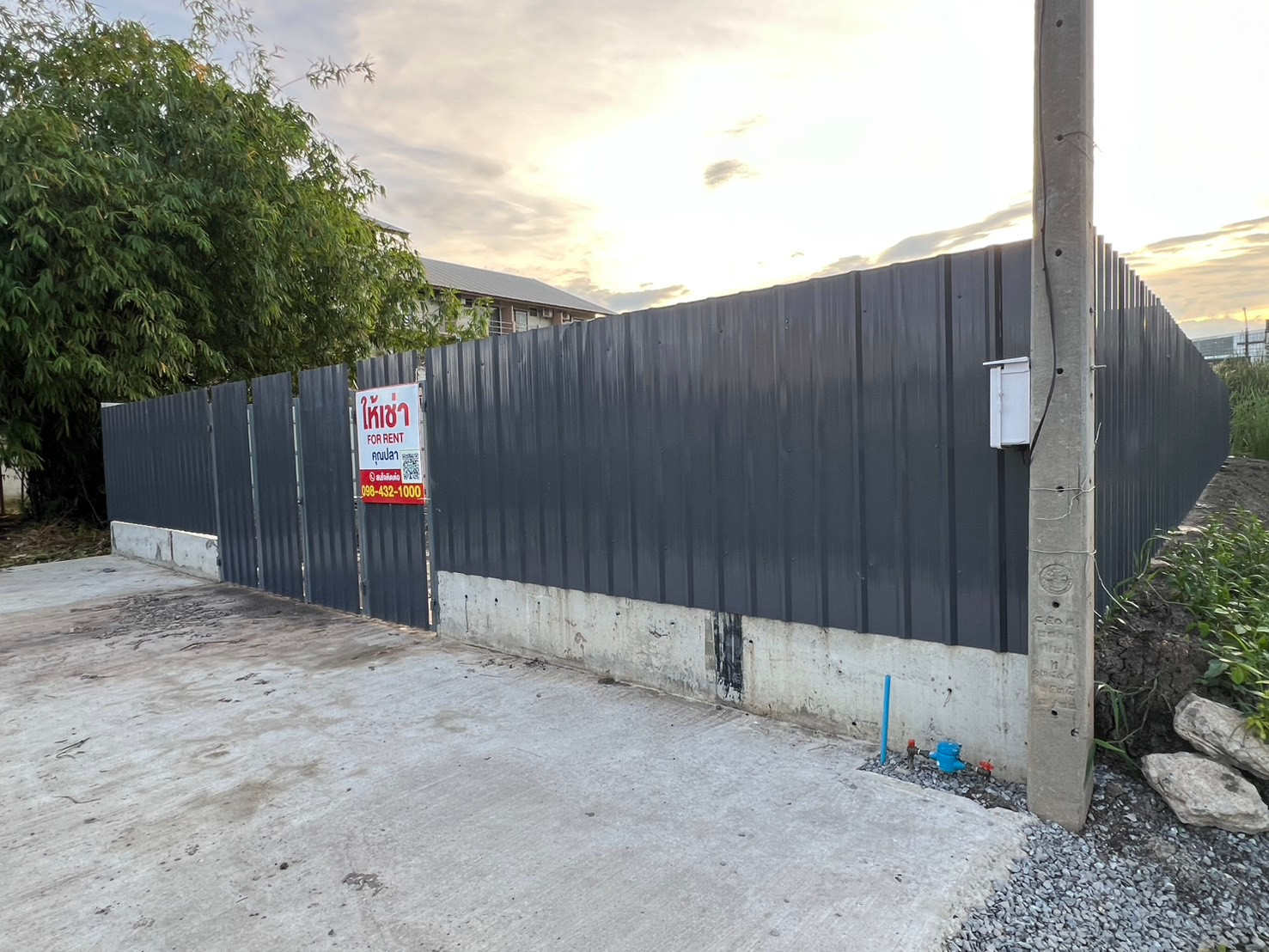 Land for rent, already filled, 60 sq m., Soi Wat Lat Pla Duk. Than Thong Village 2, Bang Yai, Nonthaburi Land for rent, already filled, 60 sq m., Soi Wat Lat Pla Duk. Than Thong Village 2, Bang Yai, Nonthaburi