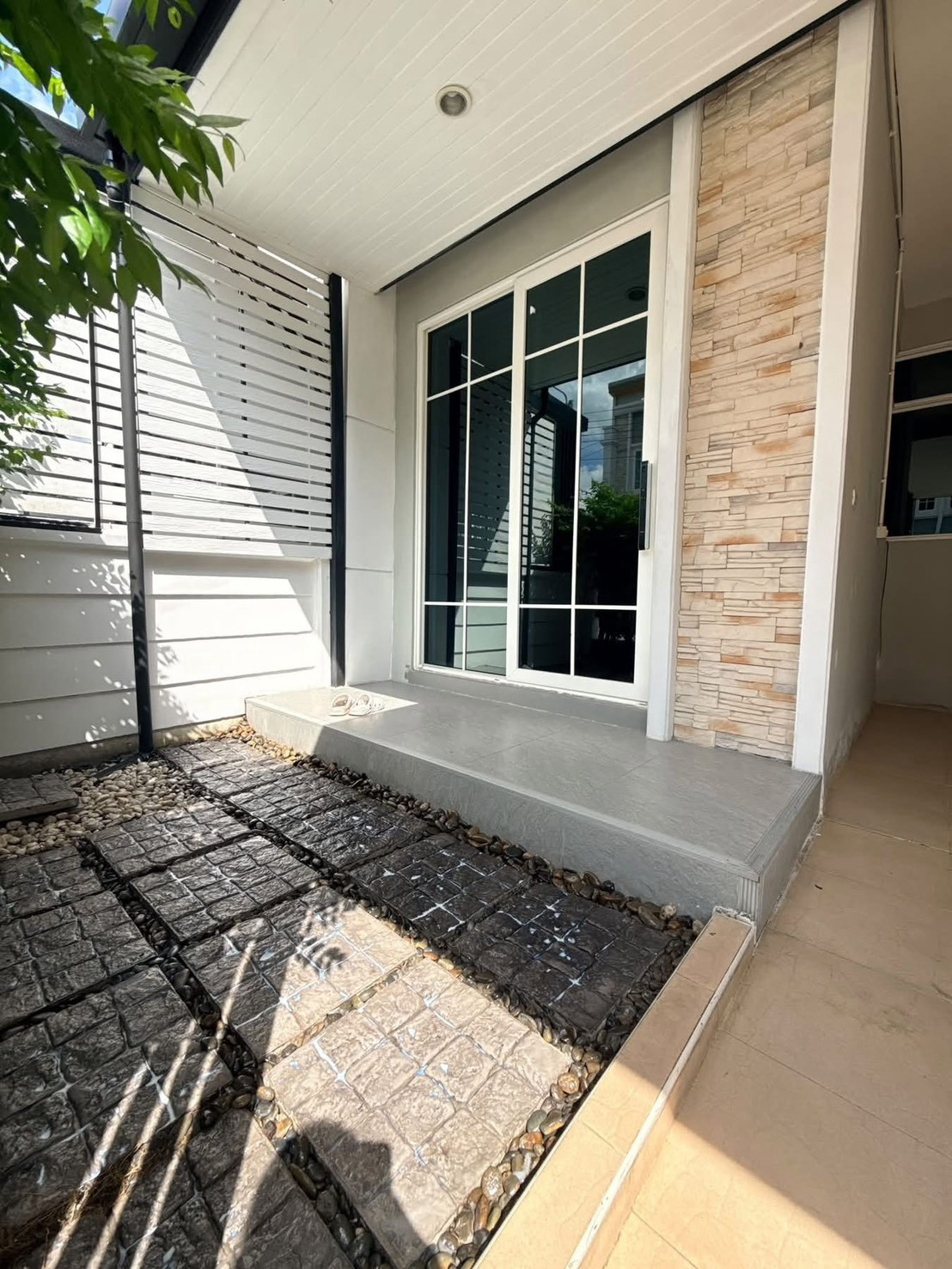 🏡✨ FOR RENT | GOLDEN TOWN VIBHAVADI–CHAENGWATTHANA 4 ห้องนอน 2 ห้องน้ำ เฟอร์นิเจอร์ครบ พร้อมอยู่ – รูปที่ 2