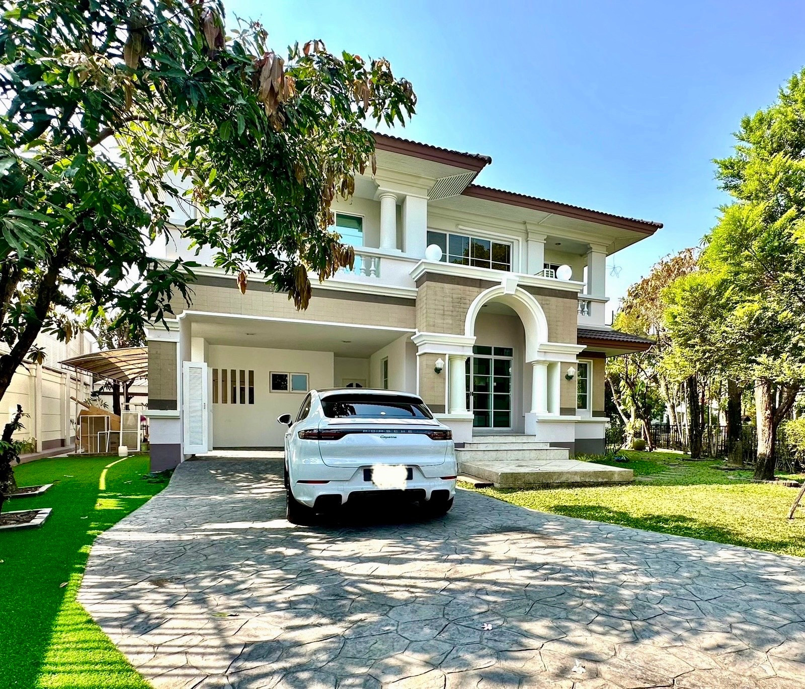 🏡 Luxury detached house for rent, Nantawan Sathorn–Ratchaphruek 🐕🐈 ✨ Quality detached house, good location, pets allowed.