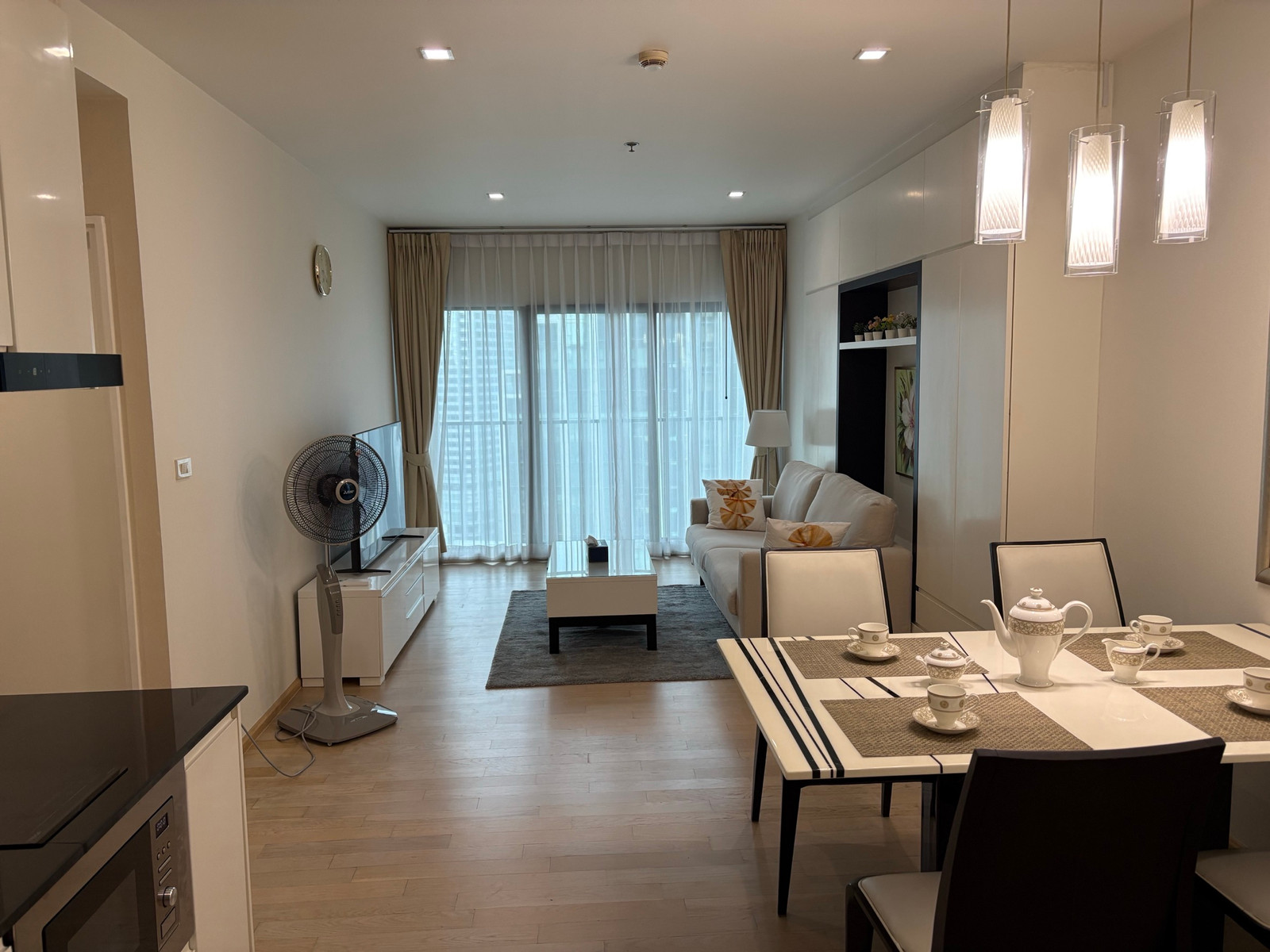 Condo for rent at Noble Remix - 2 bedrooms, 2 bathrooms - 88 sq.m. - 55,000 THB/month [MKr2610011] 