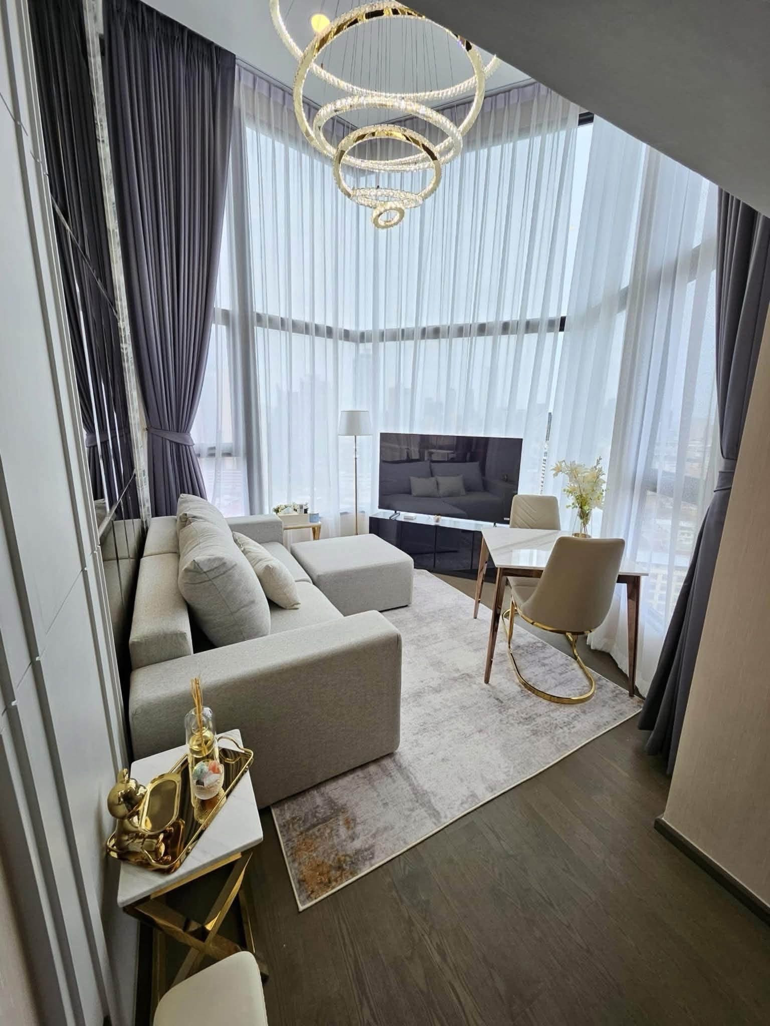 Park Origin Chula-Samyan ✨ | Luxury Condo, Spacious Duplex, 2 Bedrooms near Chulalongkorn University with Stunning City and Chao Phraya River Views | 🔥 Price: 50,000 THB / month 💸🔥 – รูปที่ 3