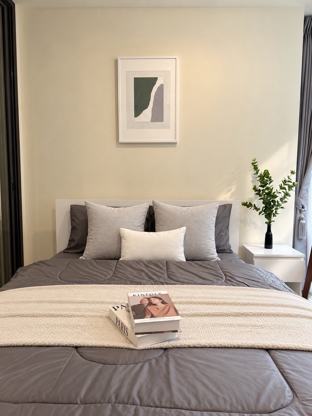 XT Huai Khwang, condo next to BTS, corner room, garden view, peaceful, ready to move in. XT Huai Khwang, condo next to BTS, corner room, garden view, peaceful, ready to move in.