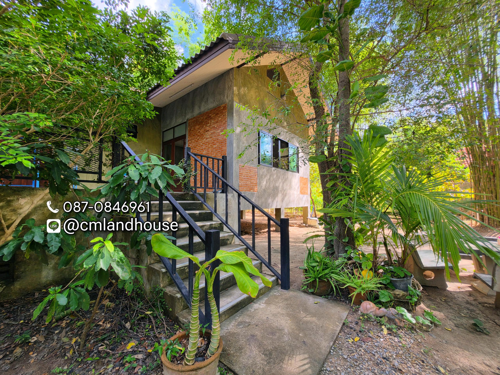 บ้านสวนสันป่าตอง โฉนด 1 ไร่ มีบ้าน 3 หลัง ขายถูกเท่าที่ดินเปล่า เฉลี่ย ตรว.ละ 7,270 ใกล้วัดศรีเกิด ใกล้วัดป่าพรหมปัญโญ ใกล้เทวสถานศิวะพรหมนารายณ์ อยู่ในตัวเมืองสันป่าตอง ใกล้รพสันป่าตอง 2 กม. ใกล้ที่ว่าการอำเภอ 3 กม. – รูปที่ 4