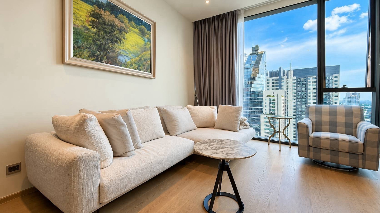 For Rent • The Strand Thonglor • 2 Bedrooms | 76 sq.m. | Floor 25 | BTS Thong Lo | THB 99,000/month | Tel./Line 0889797878