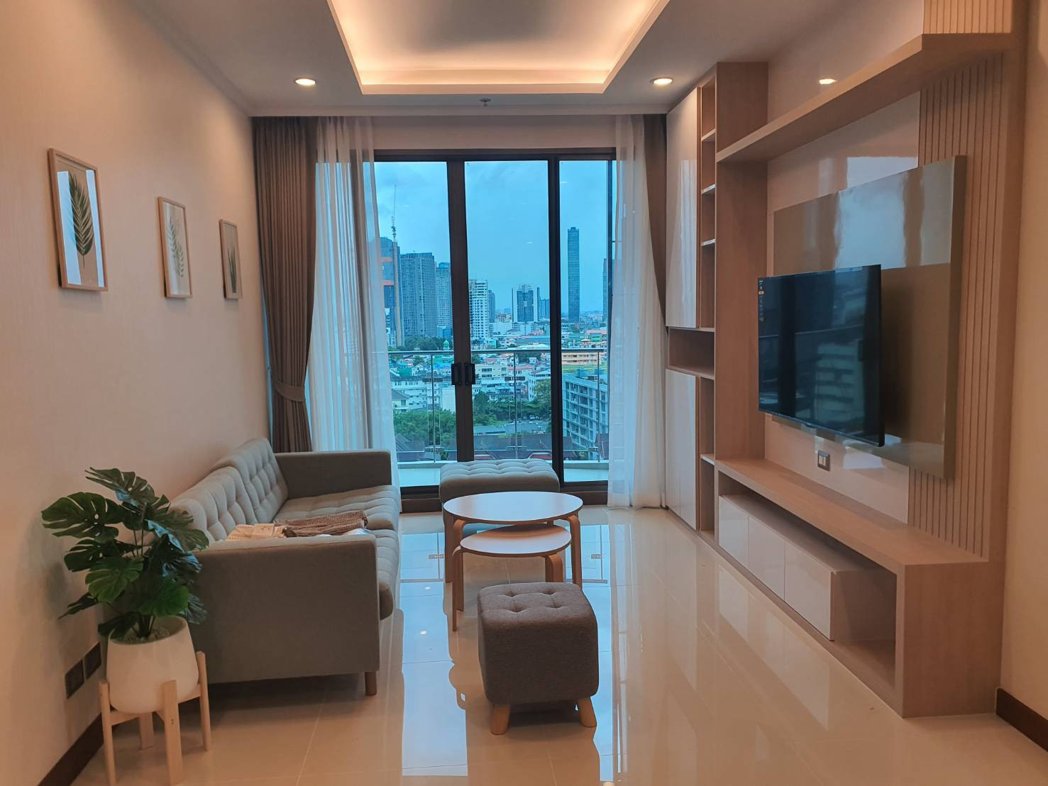 For Sale or Rent, 2 bedroom unit, rare location, most beautifully decorated, ready to move in (84.5 sq m) For Sale or Rent, 2 bedroom unit, rare location, most beautifully decorated, ready to move in (84.5 sq m)