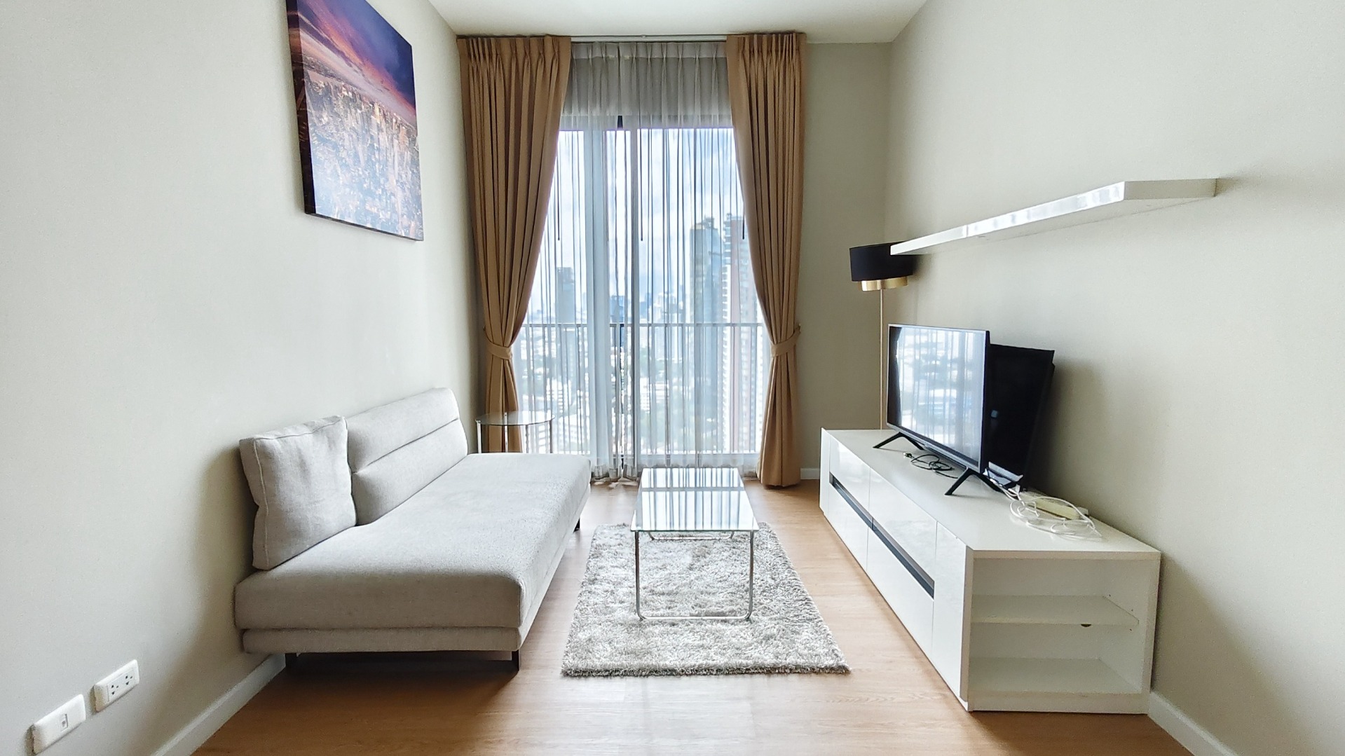 🔥 High Floor! Spacious Unit! | Noble Reveal Ekkamai | 1 Bedroom | 46 sq.m. | 27th Floor | Near BTS Ekkamai – Convenient Commute | Prime Sukhumvit Location – Close to Shopping & Dining | Only 28,000 Baht/month 🔥 High Floor! Spacious Unit! | Noble Reveal Ekkamai | 1 Bedroom | 46 sq.m. | 27th Floor | Near BTS Ekkamai – Convenient Commute | Prime Sukhumvit Location – Close to Shopping & Dining | Only 28,000 Baht/month