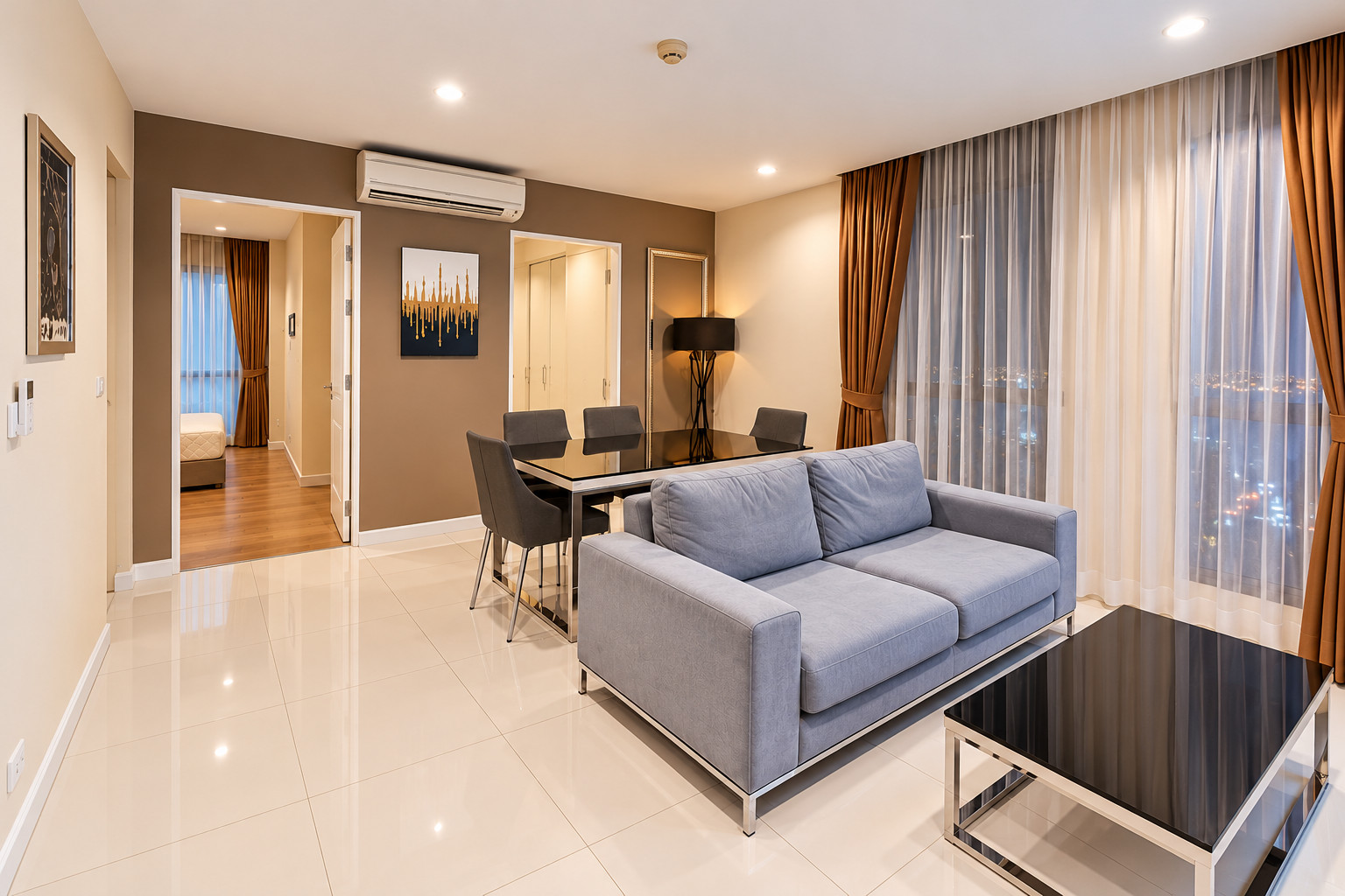 For Rent: Up Ekkamai Condominium | Corner Unit on the 24th Floor 2 Bedrooms | City View For Rent: Up Ekkamai Condominium | Corner Unit on the 24th Floor 2 Bedrooms | City View