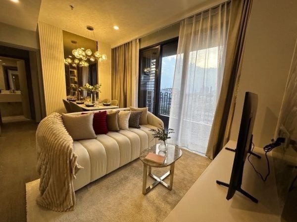 View of Bens garden on the cover! 2 bedrooms, 3 bathrooms, luxury size 65 sq.m., Dusit hotel service, Best Price, only 70k! / Benjakitti Park View! 2 Beds 3 Baths 65 sq.m. Dusit Hospitality, Best Price 70k! CoCo Park * Tel:092-461-6989 – รูปที่ 2