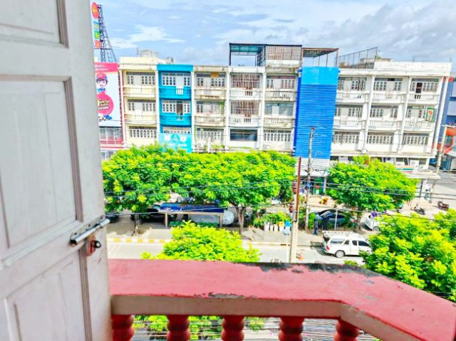 สุขุมวิท77 เฉลิมพระเกียรติ ร. 9 สำนักงานเขตประเวศ 300 ม. อาคารพาณิชย์ 4.5 ชั้น 2 นอน 2 น้ำ16 ตร.ว200 ตร.ม. รร.นานาชาติชาร์เตอร์ 750 ม. – รูปที่ 2