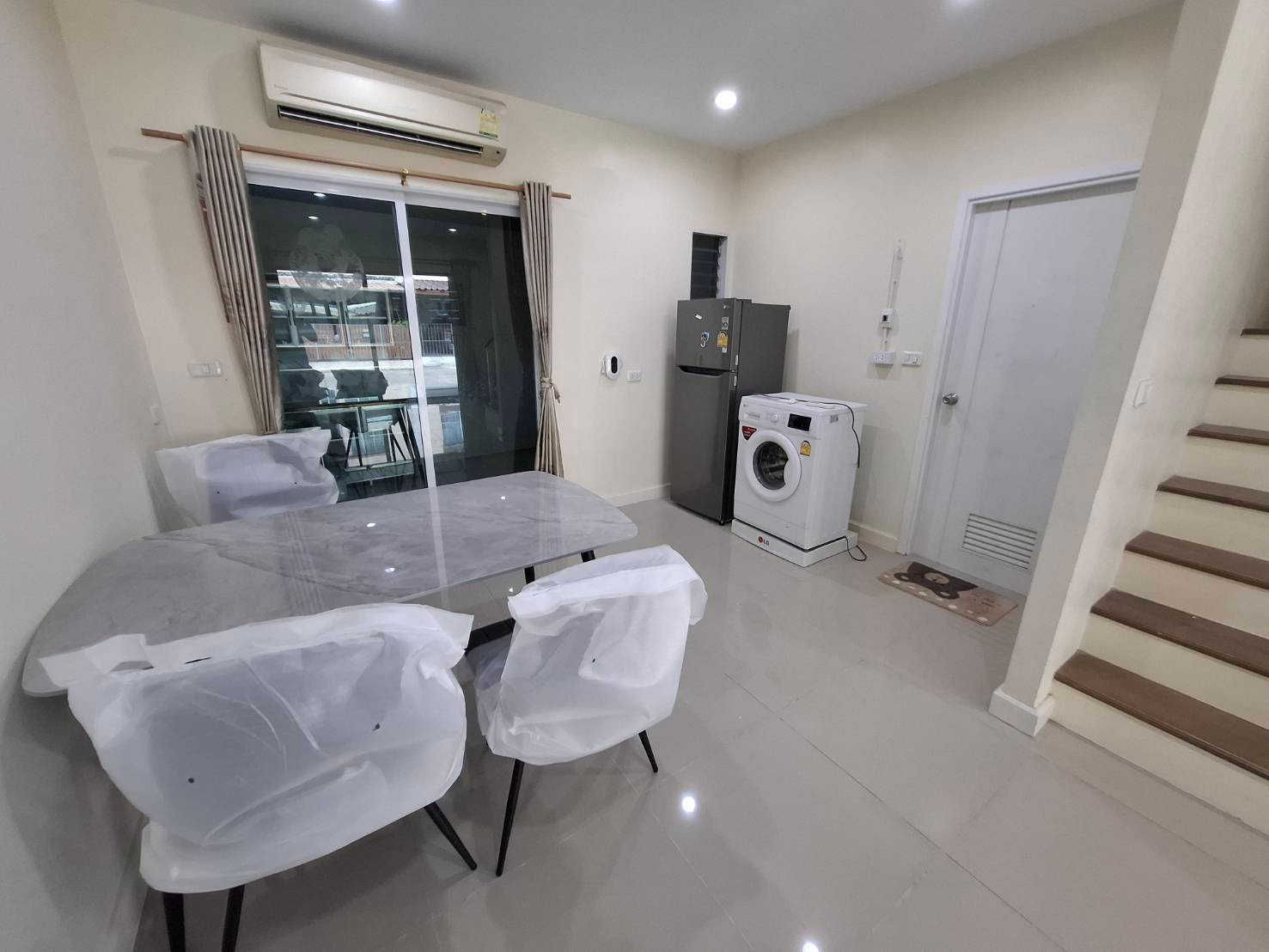 (รหัส HR378) ขายบ้าน โครงการ Villette Lite Pattanakarn 38 : วิลเลต ไลท์ พัฒนาการ 38 – รูปที่ 4