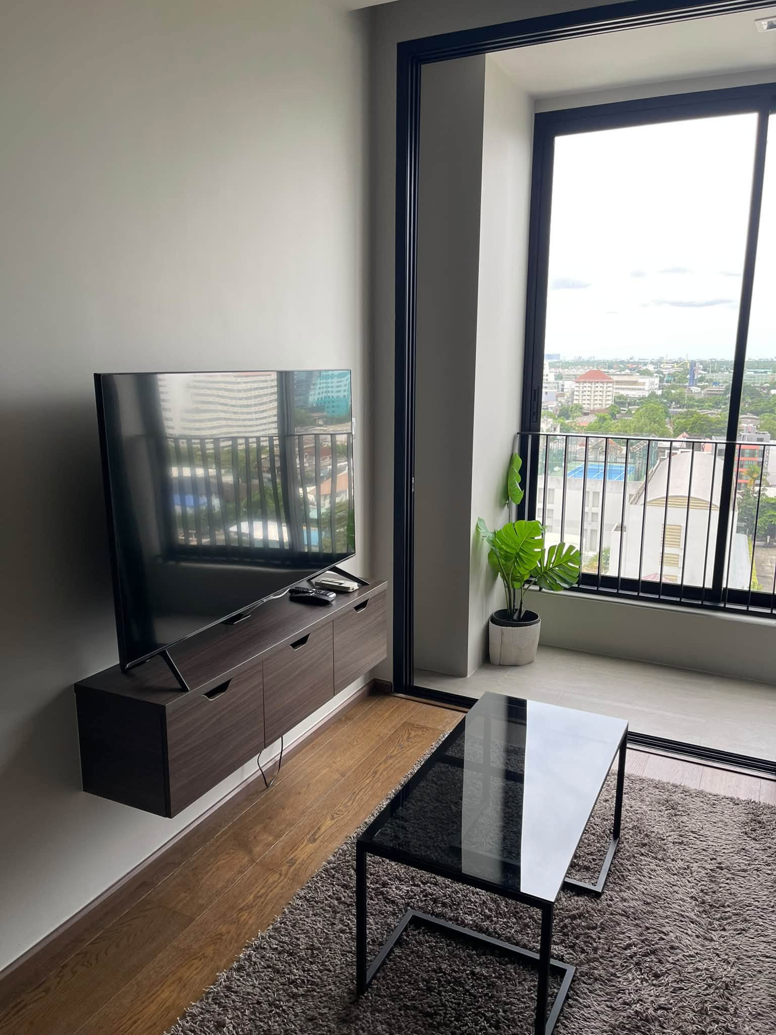 ให้เช่าคอนโด Ideo Q Sukhumvit 36 - 1 ห้องนอน 1 ห้องน้ำ - 47 ตร.ม. - เช่า 36,000 บาท/เดือน [BLr2610021] 