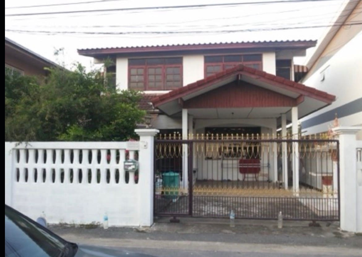 Single house for sale, Kosum Ruamjai 47, Intersection 2, Don Mueang, 60 sq m, 4 bedrooms, 3 bathrooms, parking for 2 cars. Single house for sale, Kosum Ruamjai 47, Intersection 2, Don Mueang, 60 sq m, 4 bedrooms, 3 bathrooms, parking for 2 cars.