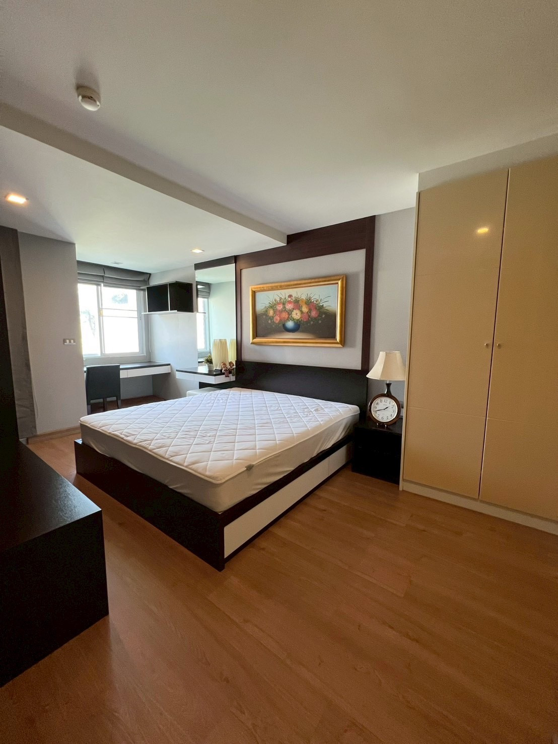ขายคอนโด low rise ทำเลใจกลางเมือง เดินทางสะดวก ใกล้ทั้ง Gateway Ekkamai และ บีทีเอสเอกมัย