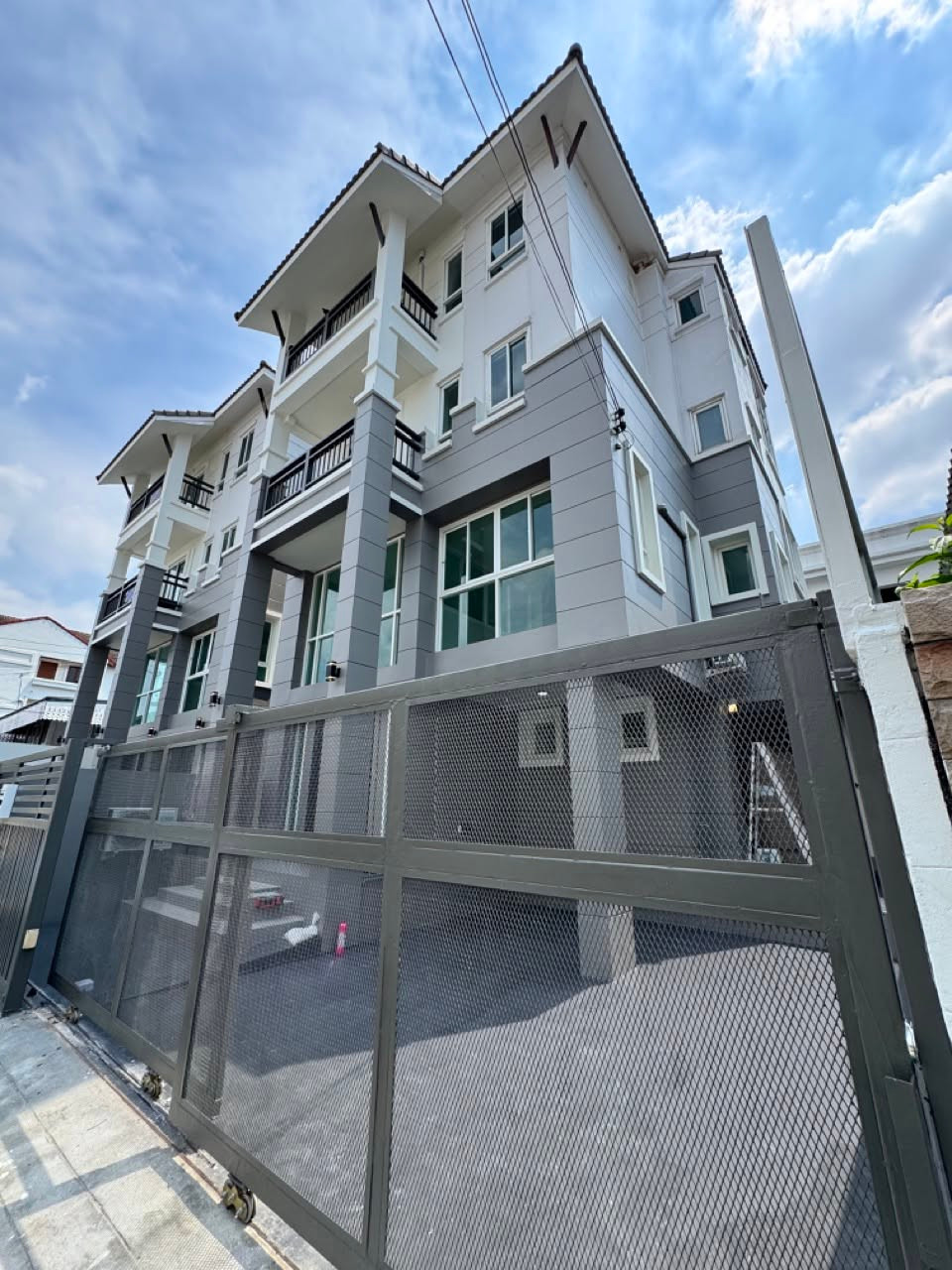 🔥🔥32471🔥🔥 ให้เช่าทาวน์โฮม ย่านเอกมัย ซอย ปรีดี พนมยงค์ 31🌐LINE ID : @fastforrentcondo – รูปที่ 2