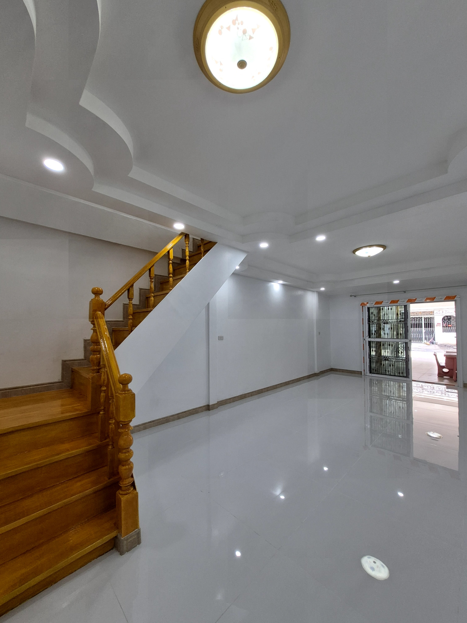 บ้านให้เช่า 2 ชั้น ถนนกัลปพฤกษ์ บางแค เพชรเกษม พระราม2 มี2นอน 2 ห้องน้ำ เครื่องทำน้ำอุ่น 2 ตัว แอร์ 3 ตัว 2 จอดรถ มีครัวไทยใหม่เอี่ยม ใกล้โฮมโปรกัลปพฤกษ์