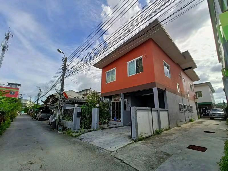 🏕️ House for rent in Seri Thai zone, near Siam Park, able to raise small animals 🦊 T.062-1574449