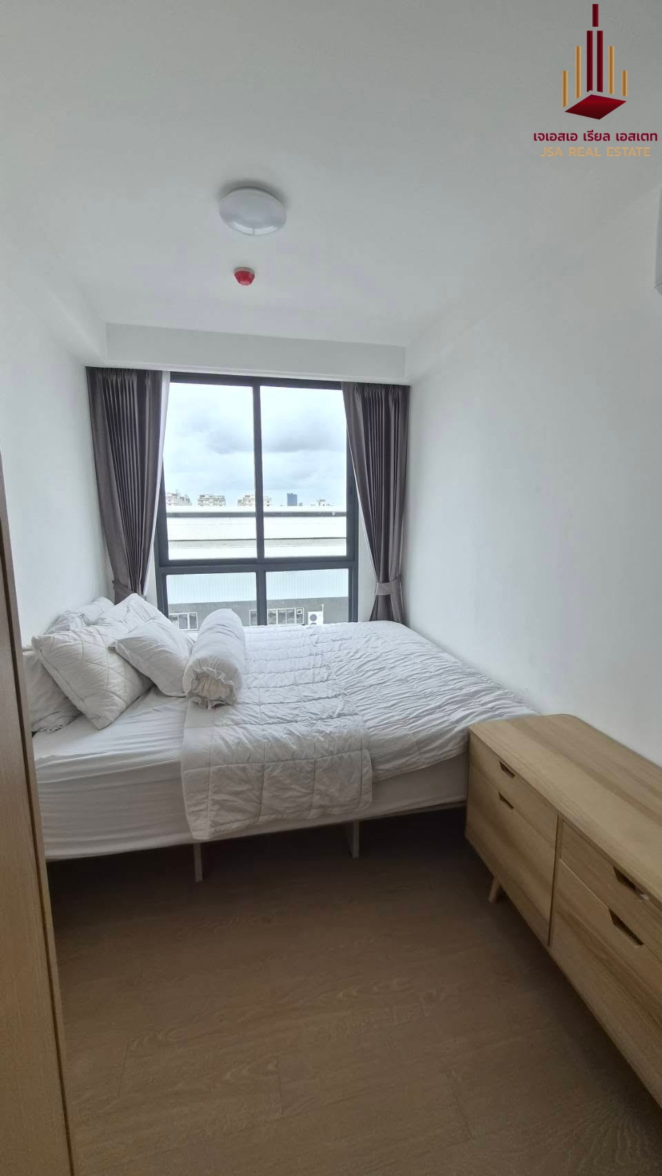 ✨ For Rent: Regal Srinakarin 40 Condo ✨ 💰 Only 13,500 THB/month