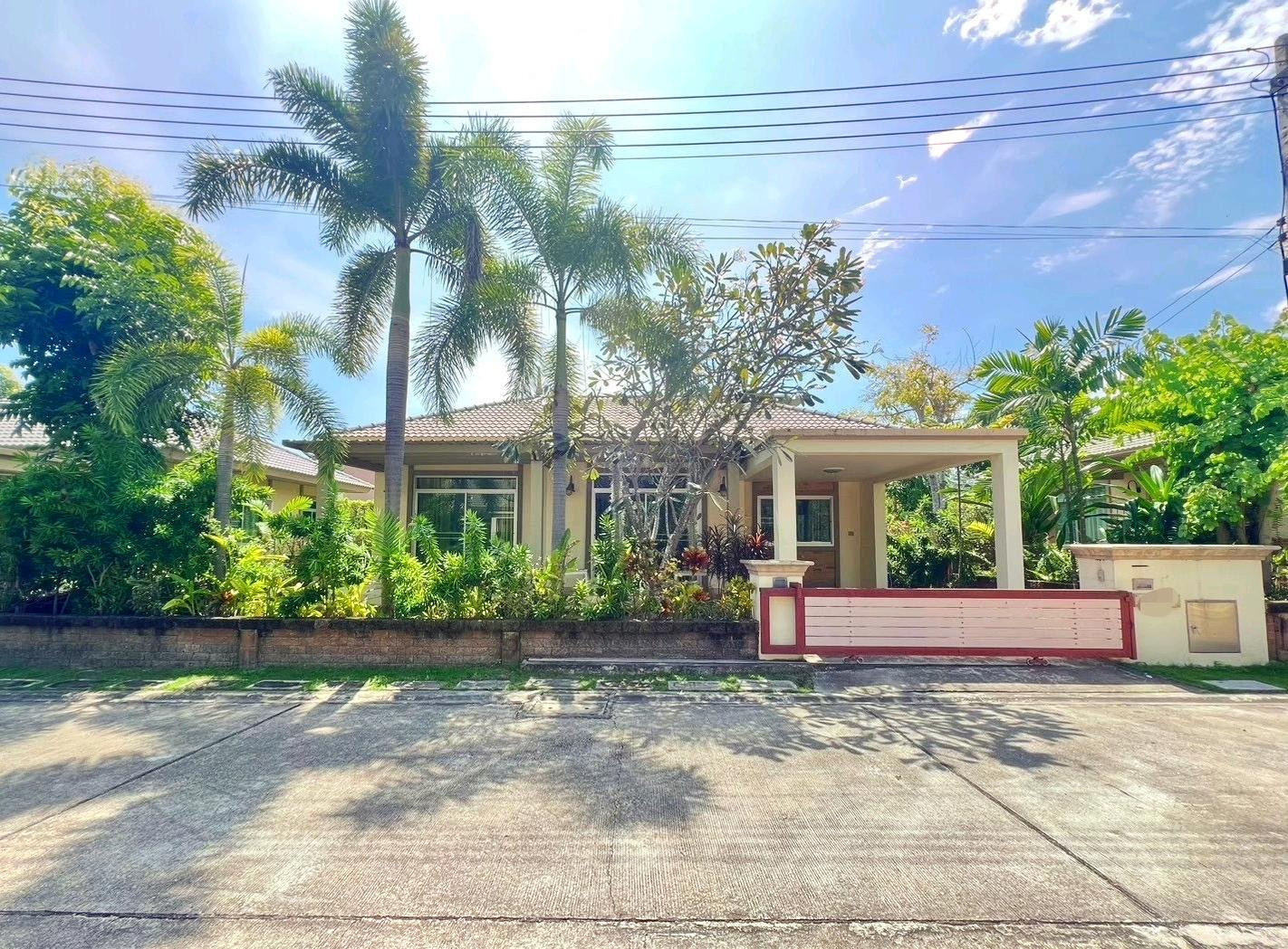 🏡✨ Single-storey detached house for sale, Casa Seaside Cha-am 🌿 Beautiful house, nice atmosphere. Spacious space In a project with complete facilities