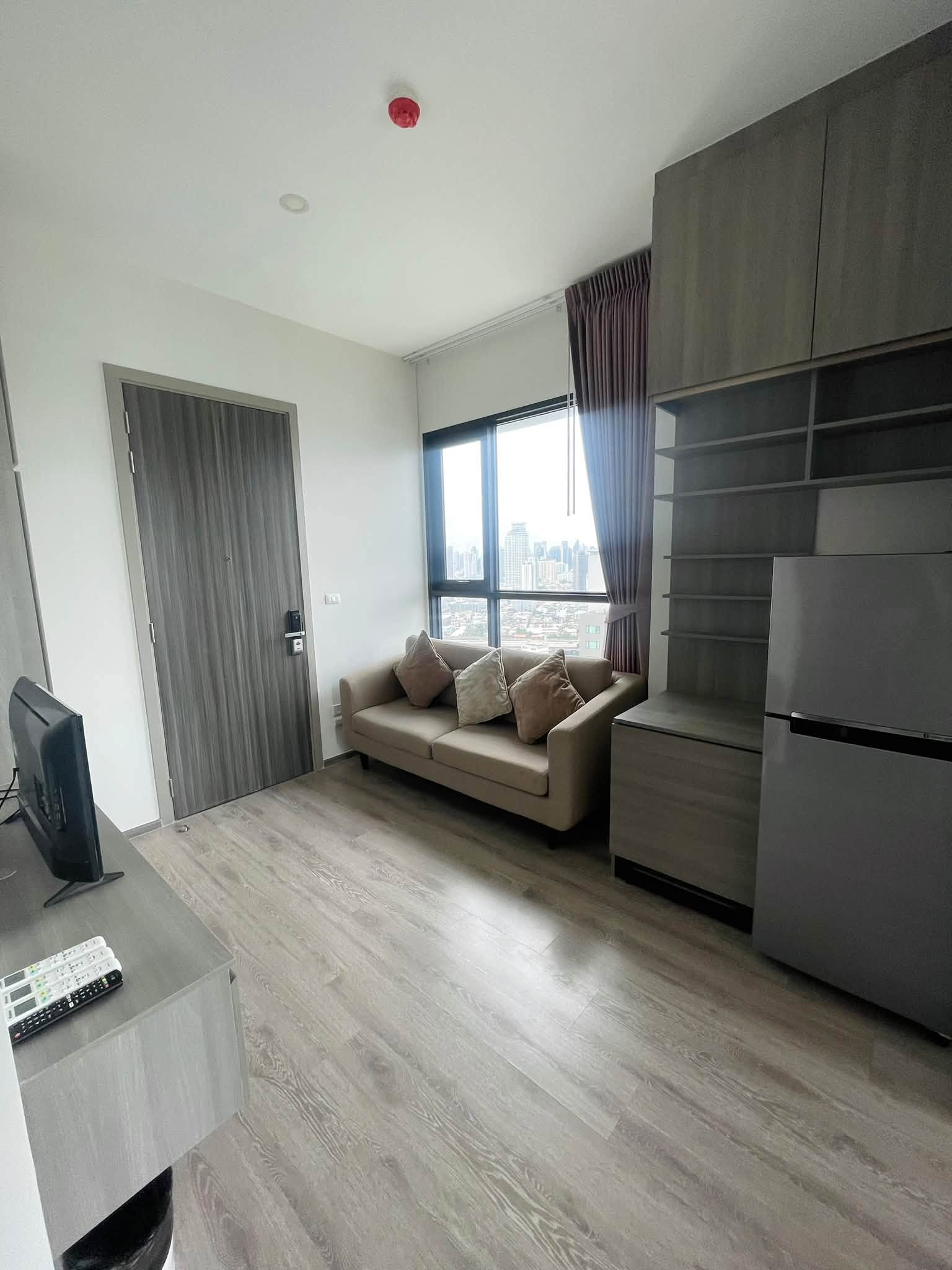 ปล่อยเช่า 22K/เดือน หรือขาย 4.8MB  Knightsbridge Prime Onnut 32 ตรม ใกล้ bts อ่อนนุช fully Furnished