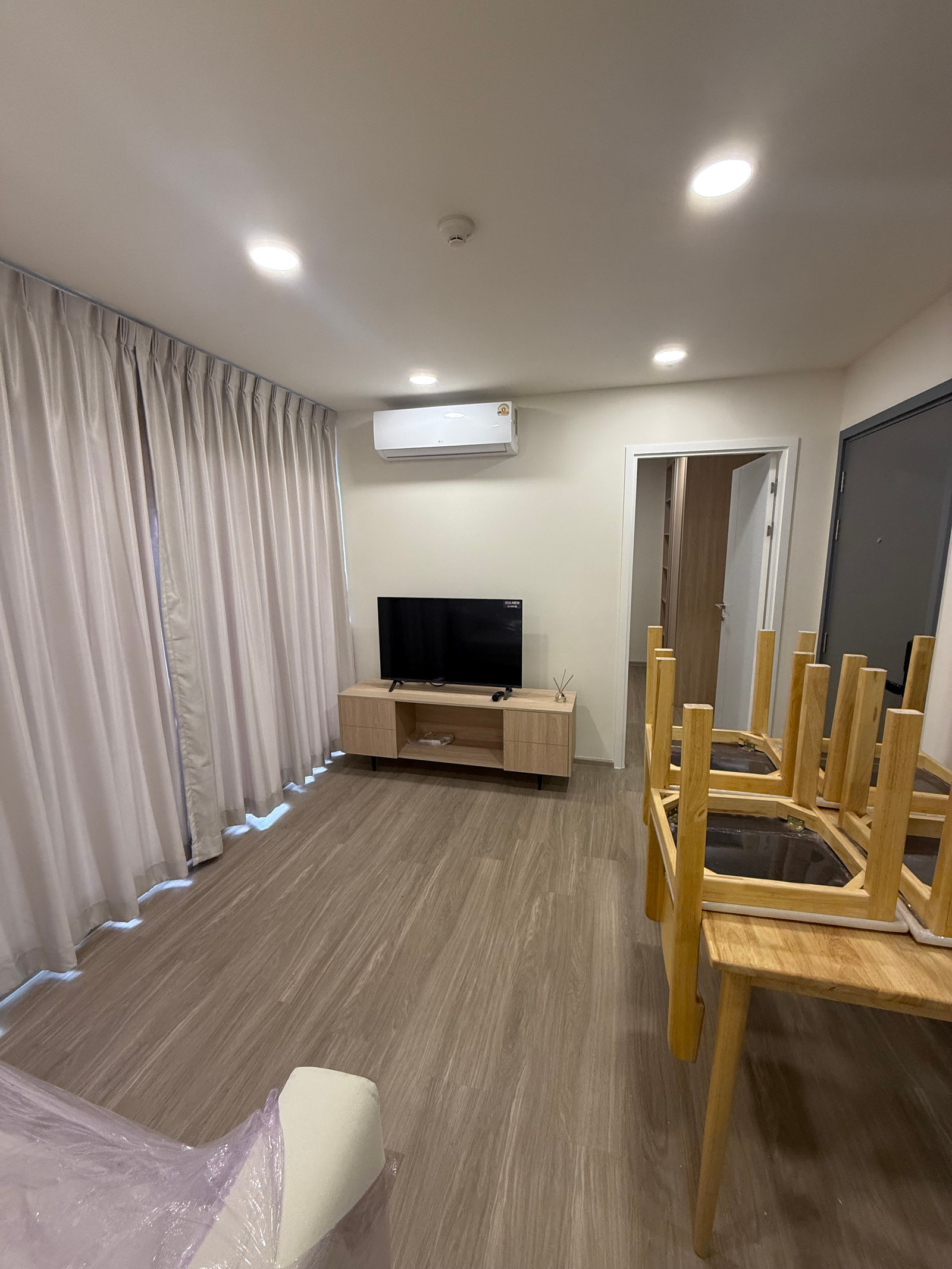 📍✨ Beat Sukhumvit 93 | For Rent 🏡✨ Modern condominium in the Bang Chak area, offering convenient city living with easy access to BTS, shopping malls, restaurants, and lifestyle destinations. 🌆🚇