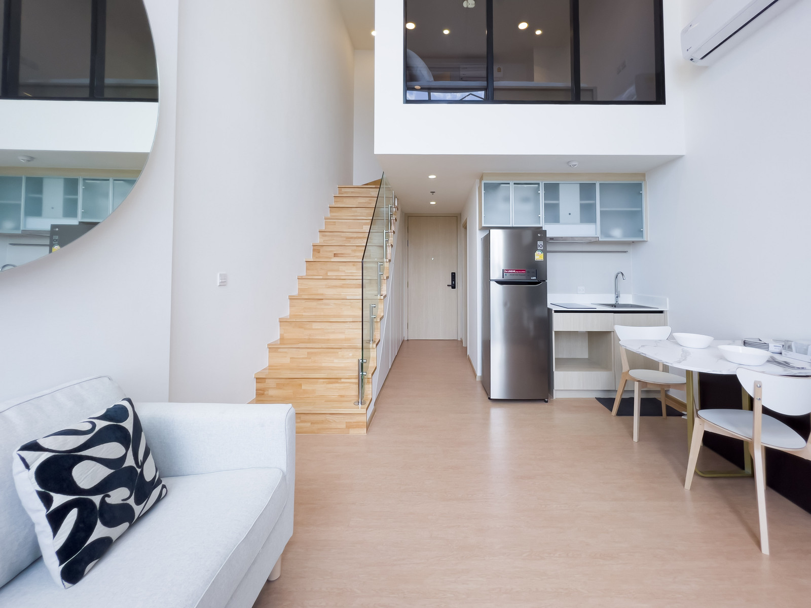 🐶 Pet Friendly  1 Bedroom  𝗠𝗔𝗥𝗨 𝗘𝗞𝗞𝗔𝗠𝗔𝗜 ชั้นสูง วิวสวย พร้อมเข้าอยู่ – รูปที่ 3