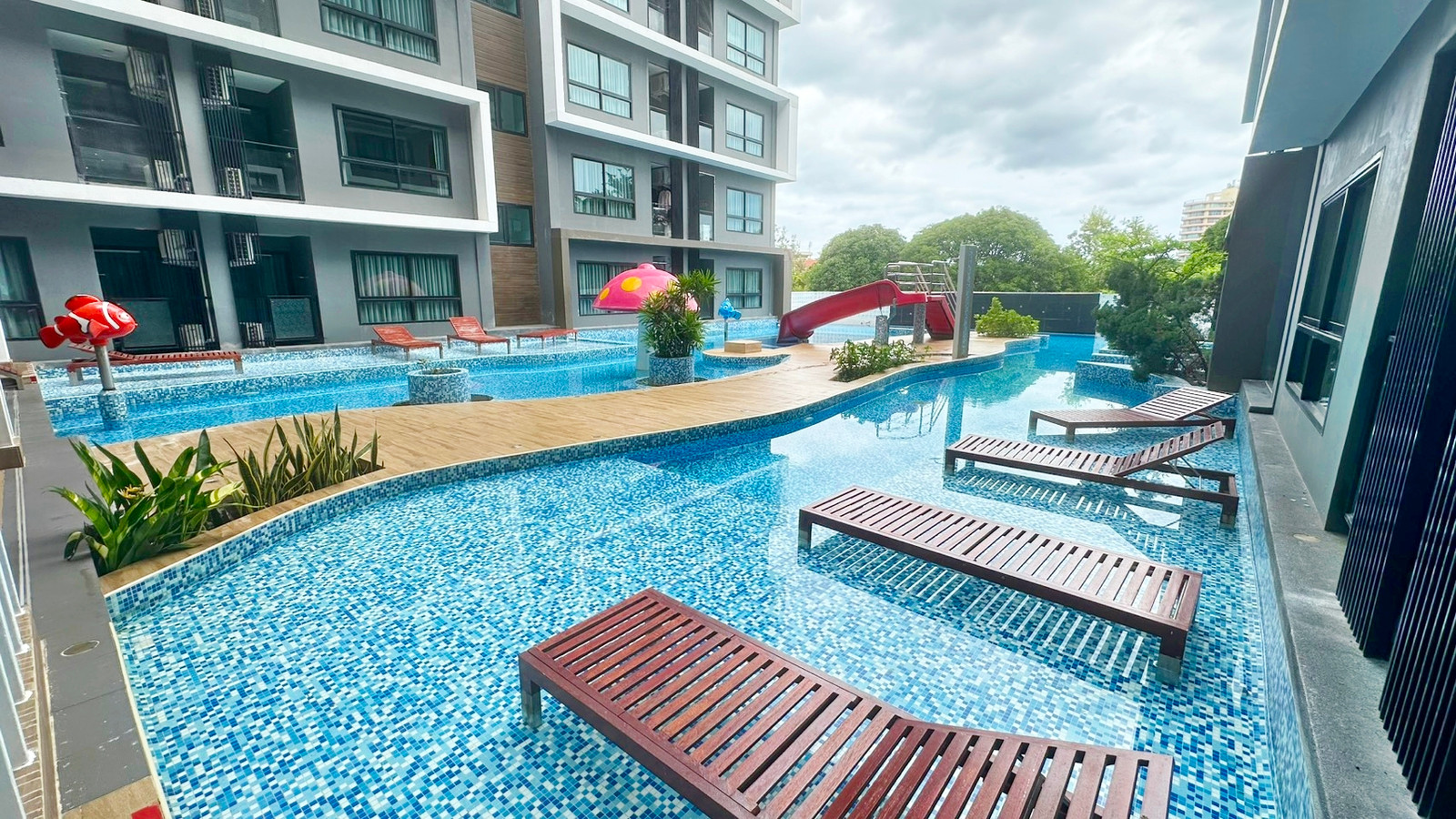 🏢 ขายคอนโดหัวหิน ห้องสวย พร้อมผู้เช่าระยะยาว รับรายได้ทันที! 💰 ราคาขายเพียง 2.70 ล้านบาท ต่อรองได้เล็กน้อย – รูปที่ 4