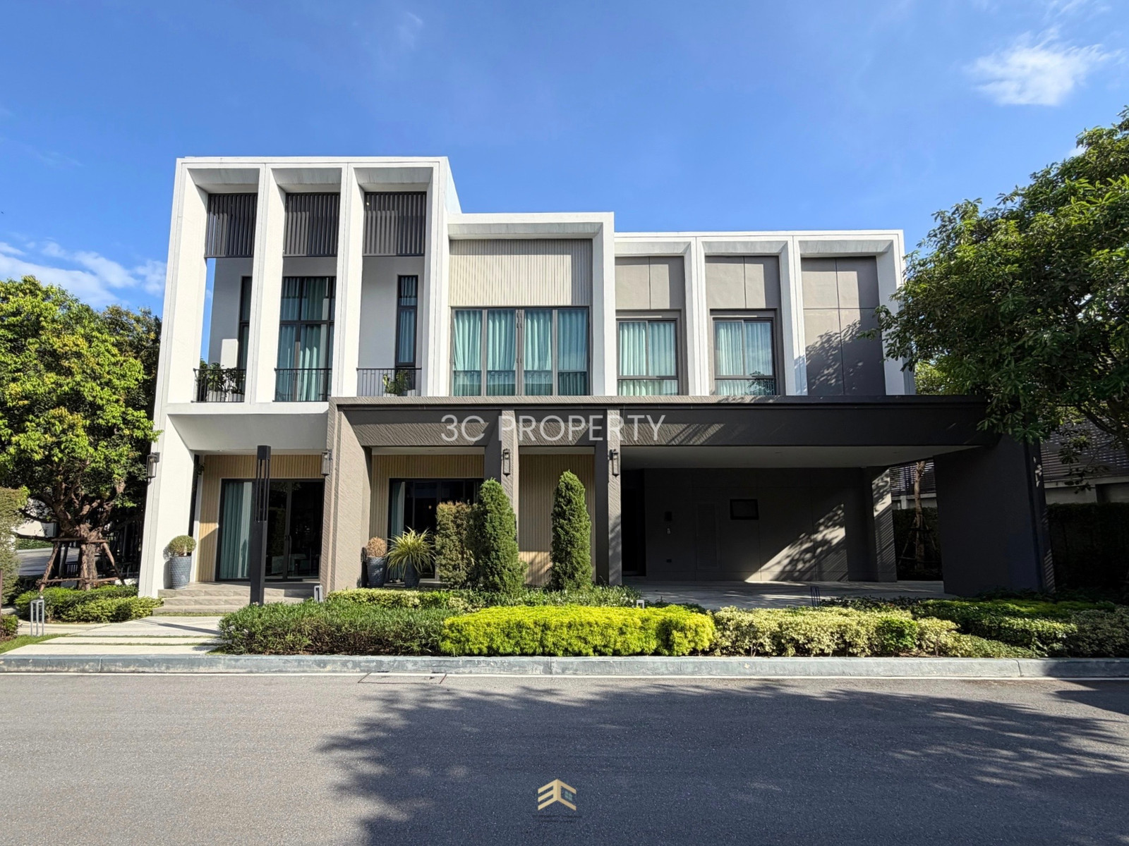 Model house: Bangkok Boulevard Signature Sathorn-Pinklao (ready to move in) special 𝟮𝟲.𝟯 million baht Model house: Bangkok Boulevard Signature Sathorn-Pinklao (ready to move in) special 𝟮𝟲.𝟯 million baht