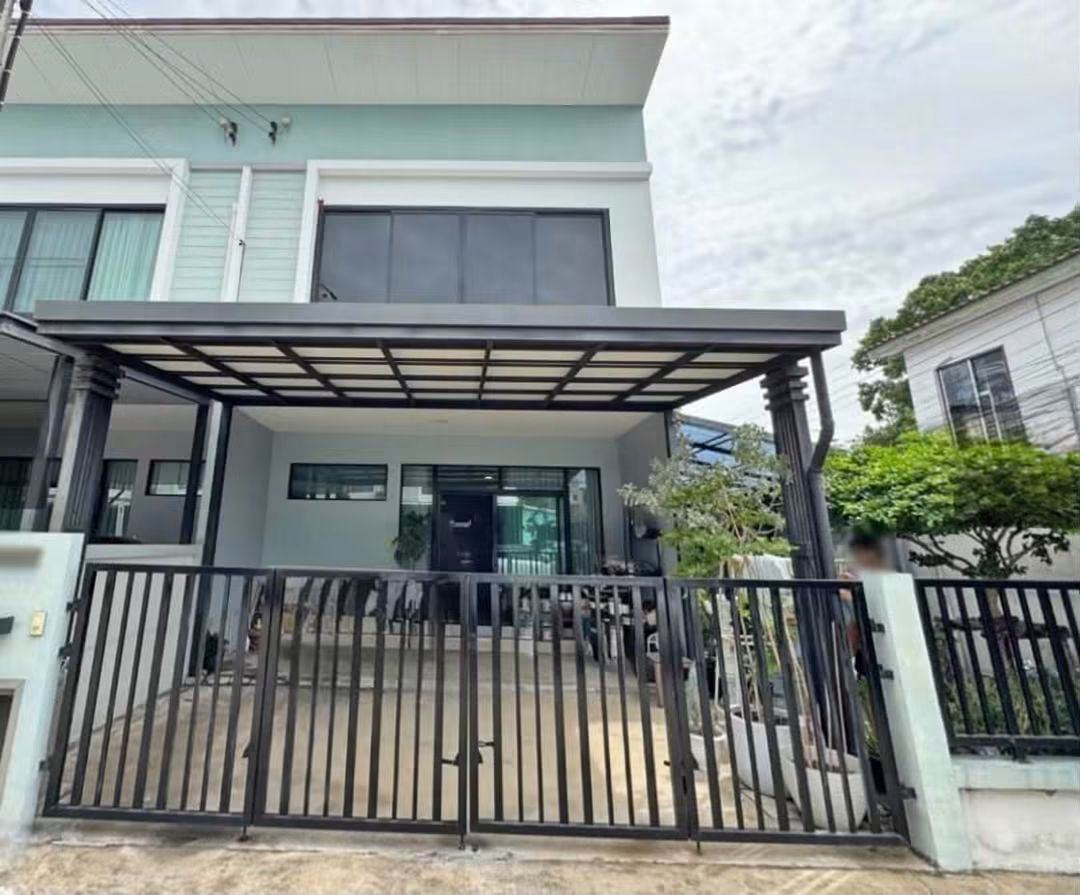 ให้เช่าทาวน์โฮมหลังมุม Casa City กัลปพฤกษ์–สาทร ให้เช่าทาวน์โฮมหลังมุม Casa City กัลปพฤกษ์–สาทร
