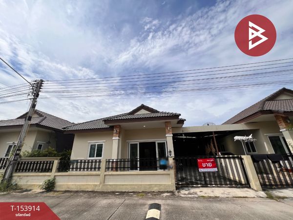 Semi-detached house for sale, Victory Park Village, Bang Lamung, Chonburi.