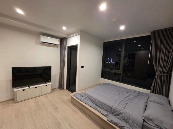 Reference Sathorn-Wongwianyai คอนโด ห้องสตูดิโอ ว่างพร้อมให้เช่า