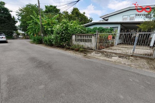 2-story detached house for sale, 101 sq m, Prachachuen 12, Tha Sai Housing Authority, Lak Si, corner plot.