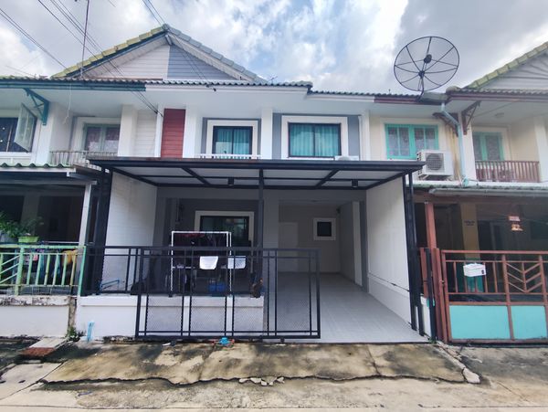 🏡 2-story townhome, 3 bedrooms, Bang Yai location, connected to Kanchanaphisek Road and Rattanathibet Road.