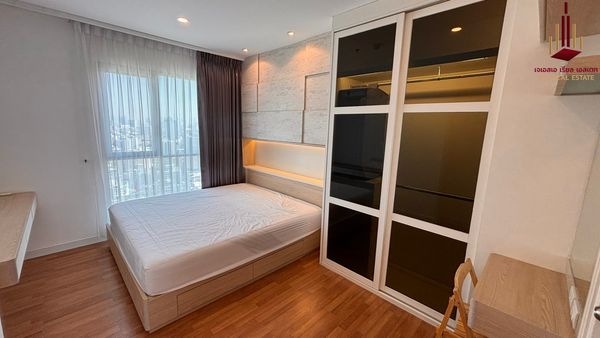 ✨ For Sale: Lumpini Place Ratchada - Sathu Condo ✨ 💰 Only 9,600,000 THB