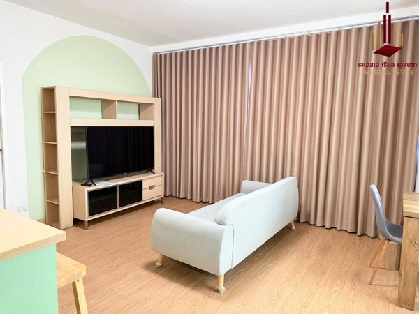 ✨ For Rent: The Zest Ladprao Condo ✨ 💰 Only 18,000 THB/month